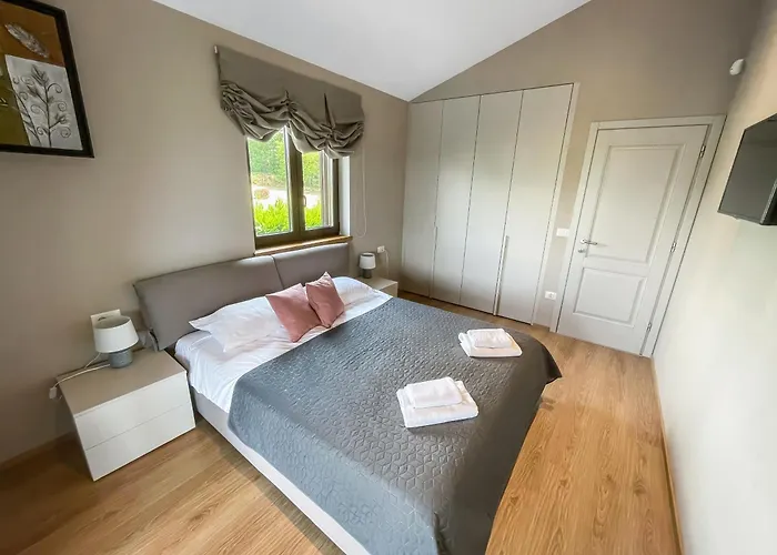 Cosima In Ruhiger Lage, Naehe *