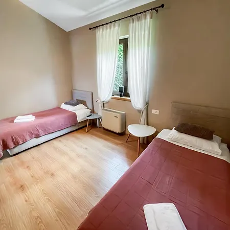 Cosima In Ruhiger Lage, Naehe