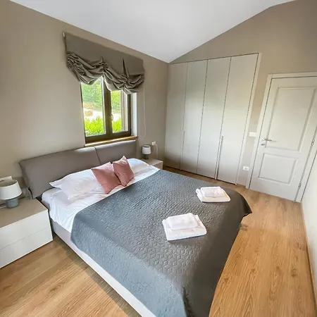 Cosima In Ruhiger Lage, Naehe *