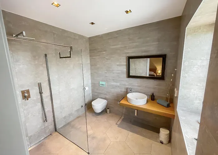 Cosima In Ruhiger Lage, Nähe Villa Poreč